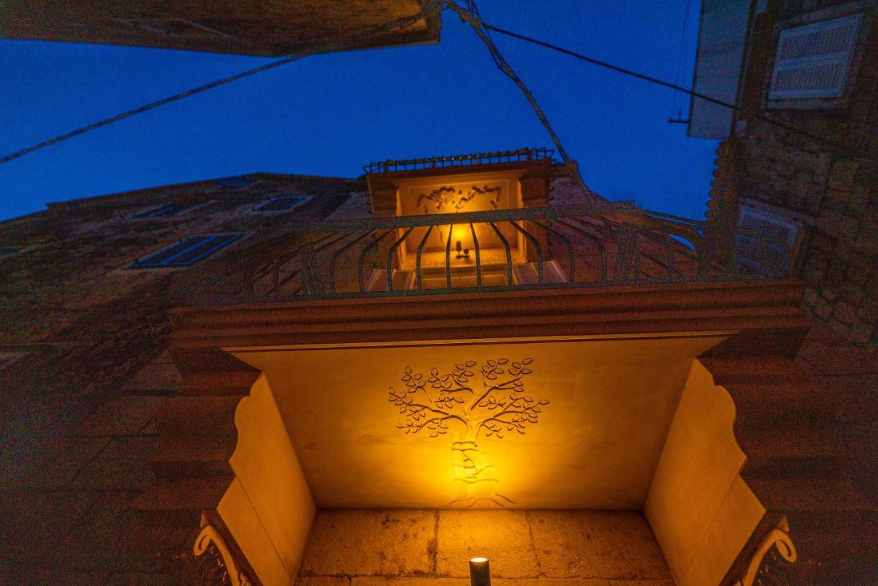 Old Town Makarska Apartments - Central Square Luaran gambar
