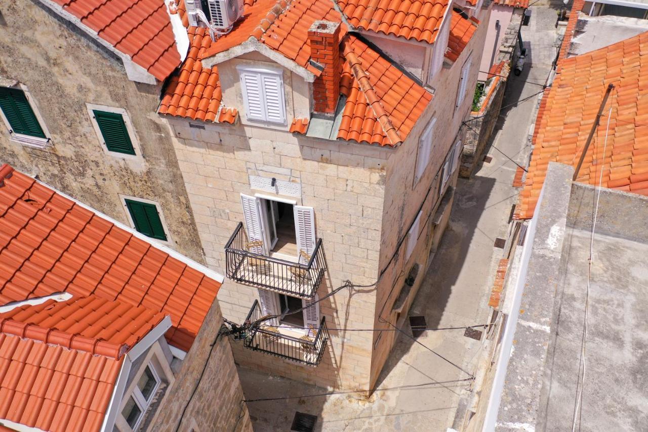 Old Town Makarska Apartments - Central Square Luaran gambar